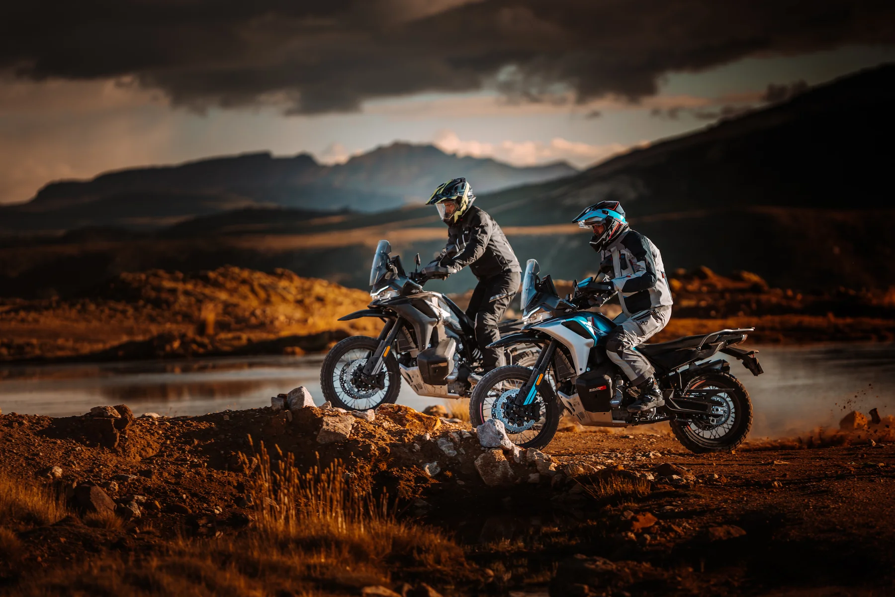 CFMOTO 800MT-X - Obrázek 2