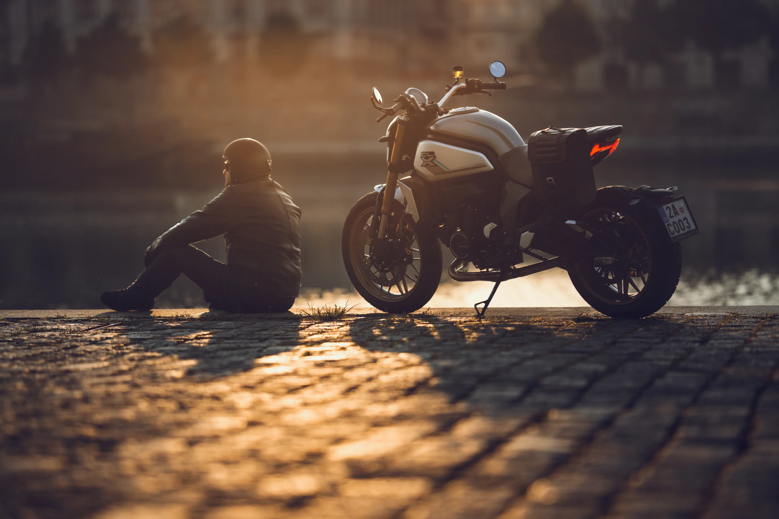 CFMOTO 700CL-X Heritage - Obrázek 2